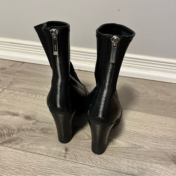 Aldo Vegan leather chunky platform heel zipper back ankle boots size women 9 - Picture 6 of 6